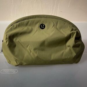 Lululemon Pouch Cosmetic Bag